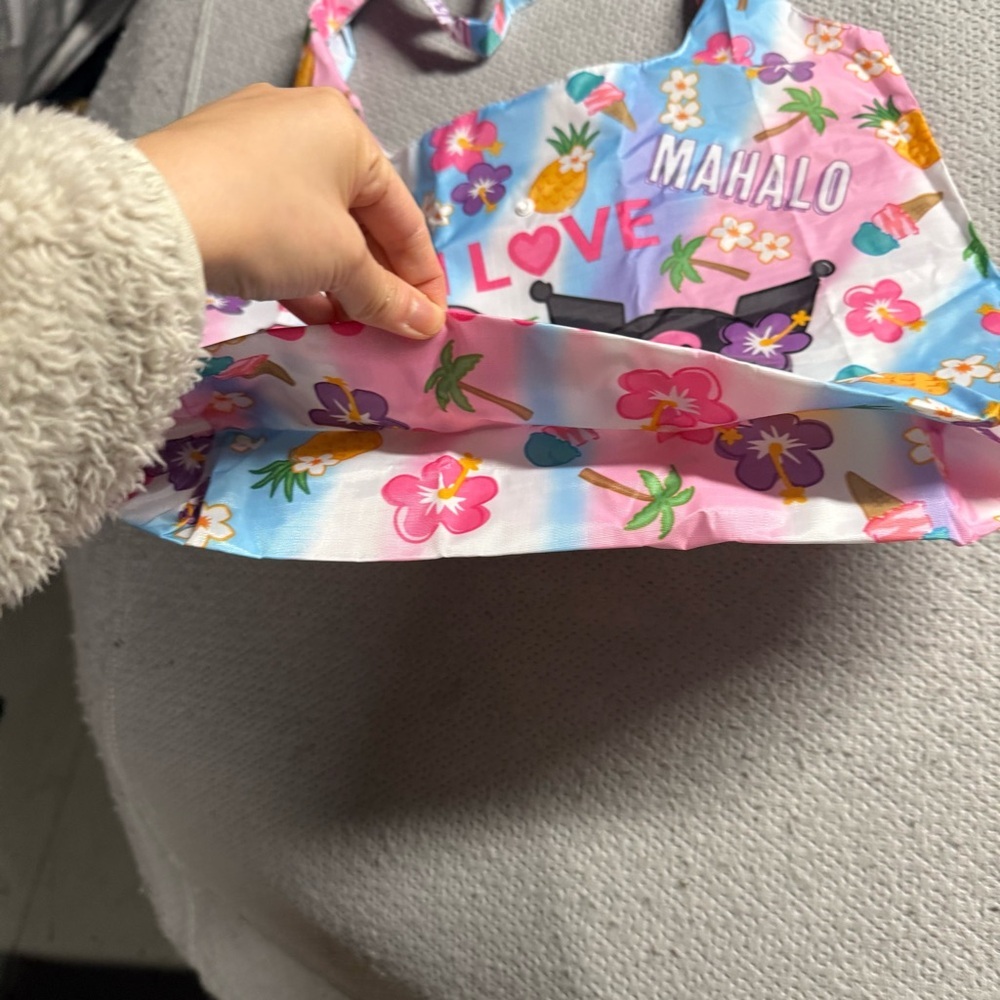 Hello Kitty® Foldable Totes Bag My Melody & Kuromi NWT - Picture 5 of 5